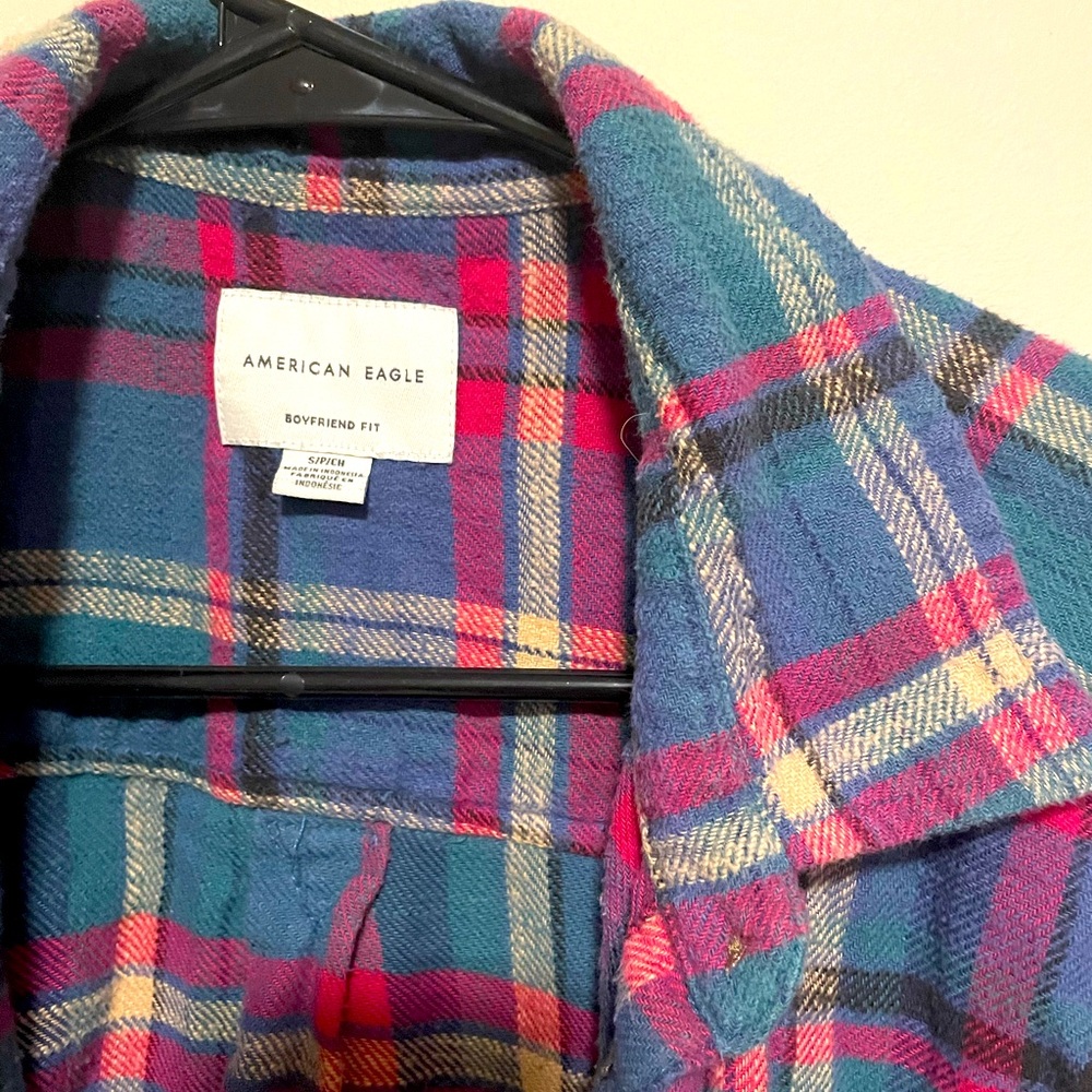 American eagle blue and pink flannel, size small